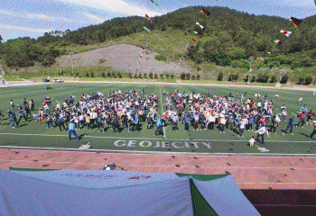 8bd741df92123a1285c5c554ce6d75a7_1528420296_5154.gif